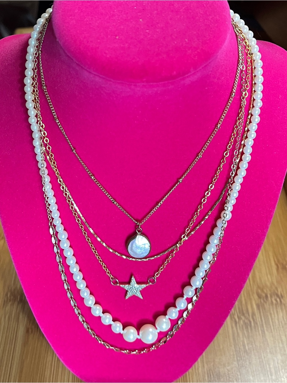 Lot of 4 Necklaces 3 Goldplated Chains 2 w/Pendants 1 Napier 1 Faux Pearl Strand